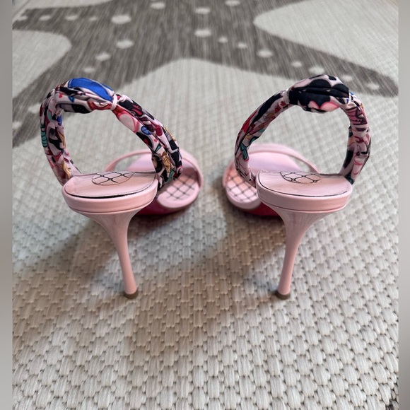 Christian Louboutin Fetish Du Desert Tie Heel - Picture 6 of 11